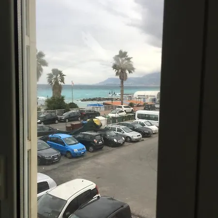 Appartamento Miramare, 2 Camere, Cucina, Bagno, Ventimiglia Exterior photo
