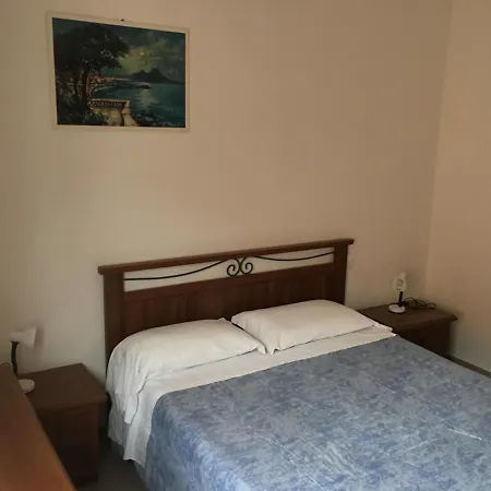 Appartamento Miramare, 2 Camere, Cucina, Bagno, Ventimiglia Exterior photo