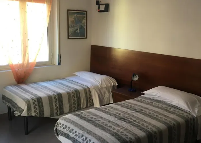 Appartamento Miramare, 2 Camere, Cucina, Bagno,