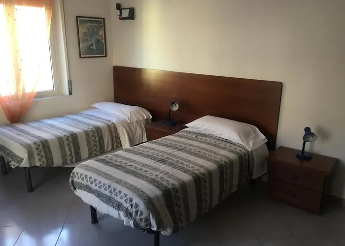 Appartamento Miramare, 2 Camere, Cucina, Bagno,