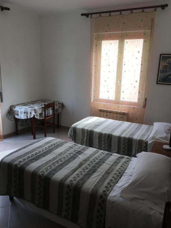 Apartment Miramare, 2 Camere, Cucina, Bagno,